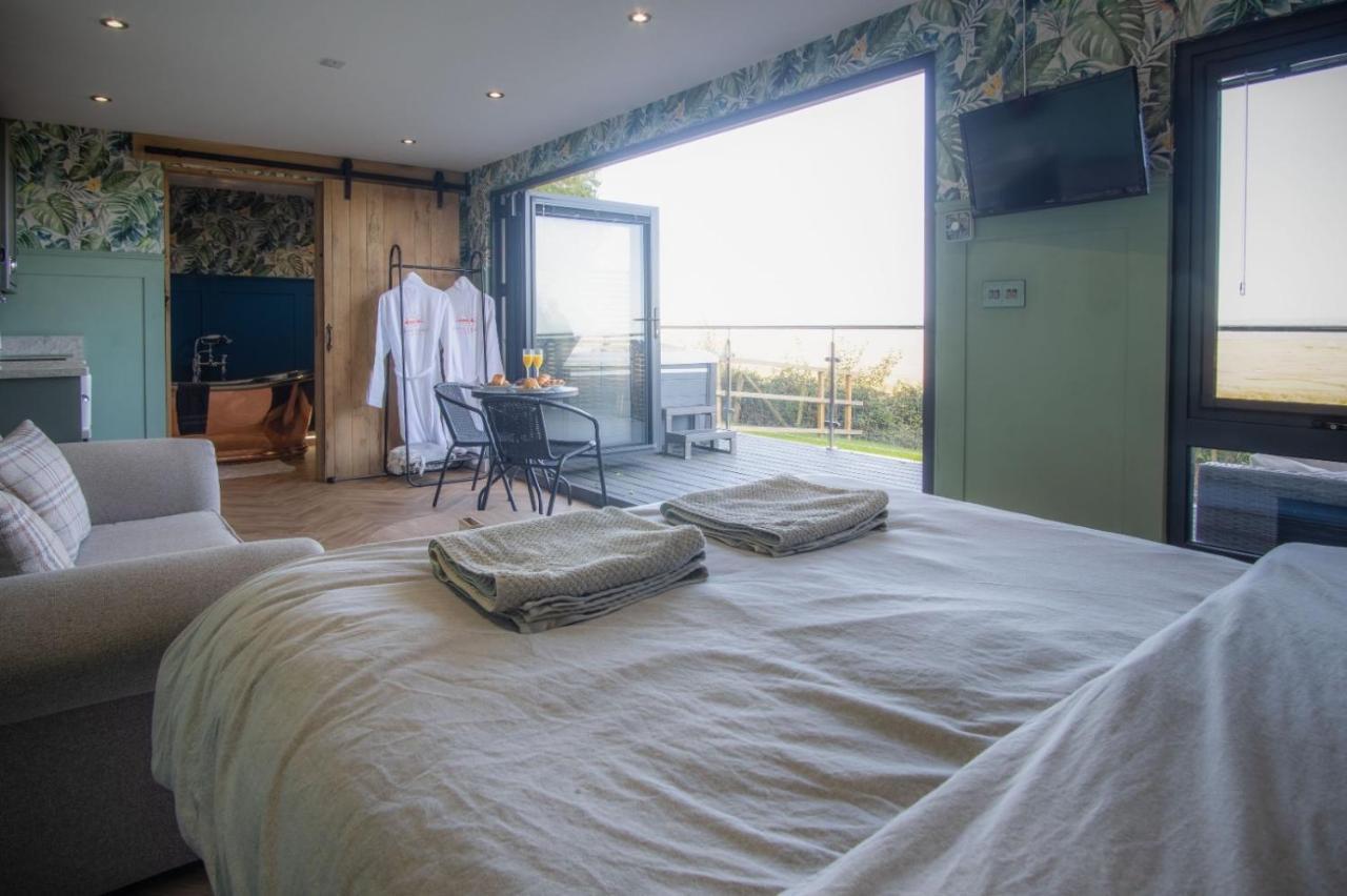 The Langland Bay Look Out Villa Swansea Bagian luar foto